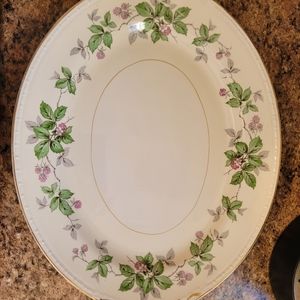 Homer Laughlin Greenbriar Platter